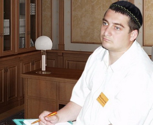 Magomed Mutsolgov, head of the human rights organization named "MASHR".
Photo from www.ingushetiyaru.org Magomed Mutsolgov, head of the human rights organization named "MASHR".
Photo from www.ingushetiyaru.org
