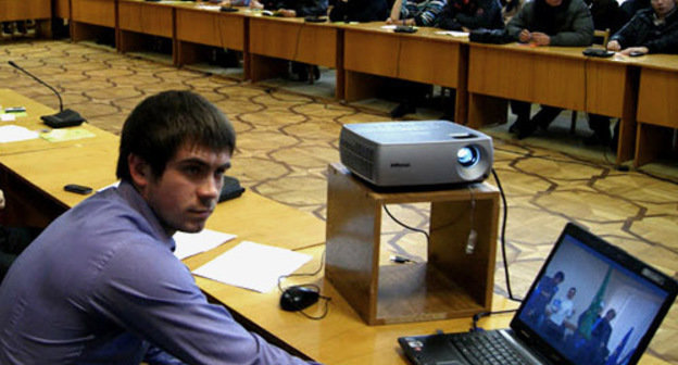 Students of the Adyg State University at the conference, Maikop, 2011. Courtesy of www.adygnet.ru Students of the Adyg State University at the conference, Maikop, 2011. Courtesy of www.adygnet.ru