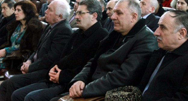 Employees of the Dagestani State University at the meeting on the upcoming presidential election, Makhachkala, February 28, 2012. Courtesy of the http://www.dgu.ru Employees of the Dagestani State University at the meeting on the upcoming presidential election, Makhachkala, February 28, 2012. Courtesy of the http://www.dgu.ru