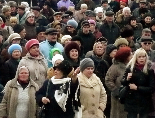 Rally in support of the demand to cancel the elections of the City Council in the city of Lermontov, Stavropol Territory, February 26, 2012. Photo: асысоев.рф Rally in support of the demand to cancel the elections of the City Council in the city of Lermontov, Stavropol Territory, February 26, 2012. Photo: асысоев.рф