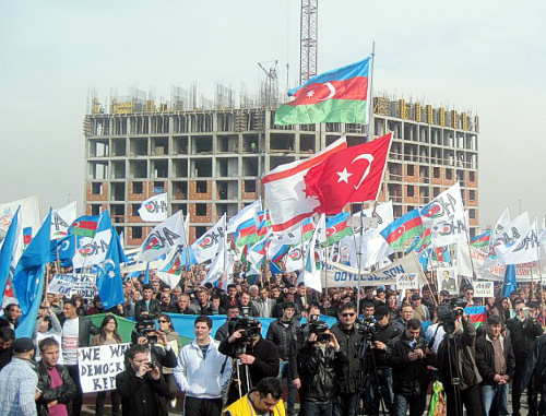 Participants of the nationwide rally in Baku, April 8, 2012. Courtesy of the "Turan" News Agency Participants of the nationwide rally in Baku, April 8, 2012. Courtesy of the "Turan" News Agency