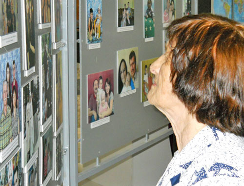 Exhibition dedicated to Repatriate's Day held in Maikop; visitor are reviewing the photos; Republic of Adygea, Maikop, July 30, 2012. Photo by Oleg Chaly for the "Caucasian Knot" Exhibition dedicated to Repatriate's Day held in Maikop; visitor are reviewing the photos; Republic of Adygea, Maikop, July 30, 2012. Photo by Oleg Chaly for the "Caucasian Knot"