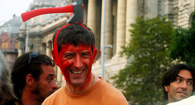 Hungary, Budapest, September 4, 2012; participant of the action "We're sorry, Armenia!" Photo by Gabriella Csoszo, http://freedoc-gabriellacsoszo.blogspot.hu
Hungary, Budapest, September 4, 2012; participant of the action "We're sorry, Armenia!" Photo by Gabriella Csoszo, http://freedoc-gabriellacsoszo.blogspot.hu