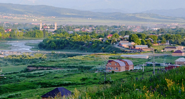 The settlement of Ekazhevo, Ingushetia. Photo by Beslan Bekov, http://sunja-edu.livejournal.com The settlement of Ekazhevo, Ingushetia. Photo by Beslan Bekov, http://sunja-edu.livejournal.com
