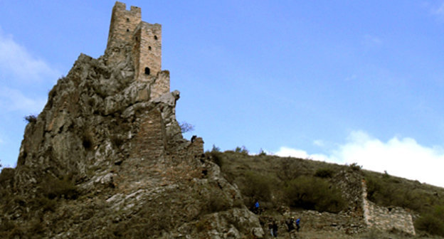 The castle complex Vovnushki in the Djeirakh District of Ingushetia. Photo by Tatyana Ukolova for the "Caucasian Cknot" The castle complex Vovnushki in the Djeirakh District of Ingushetia. Photo by Tatyana Ukolova for the "Caucasian Cknot"