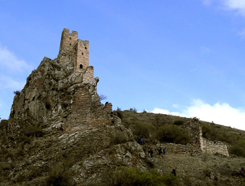 The castle complex Vovnushki in the Djeirakh District of Ingushetia. Photo by Tatyana Ukolova for the "Caucasian Cknot" The castle complex Vovnushki in the Djeirakh District of Ingushetia. Photo by Tatyana Ukolova for the "Caucasian Cknot"