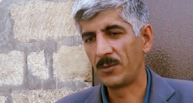 Azer Ali. Still from the video by Azadliq Radiosu, http://www.azadliqradiosu.az/content/article/24983058.html Azer Ali. Still from the video by Azadliq Radiosu, http://www.azadliqradiosu.az/content/article/24983058.html