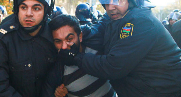 During the protest rally in Baku, December 10, 2012. Photoby Aziz Karimov for the "Caucasian Knot" During the protest rally in Baku, December 10, 2012. Photoby Aziz Karimov for the "Caucasian Knot"