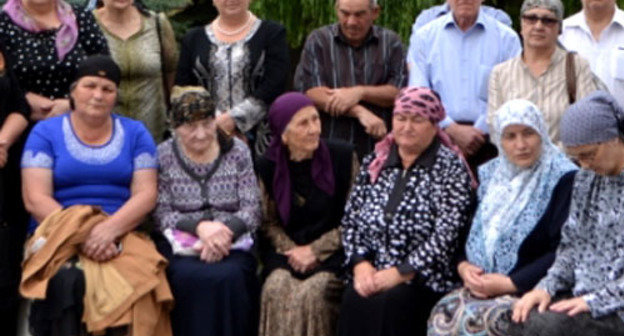 Parents of the persons who perished on October 13, 2005, in Nalchik. Photo http://kavpolit.com/ Parents of the persons who perished on October 13, 2005, in Nalchik. Photo http://kavpolit.com/