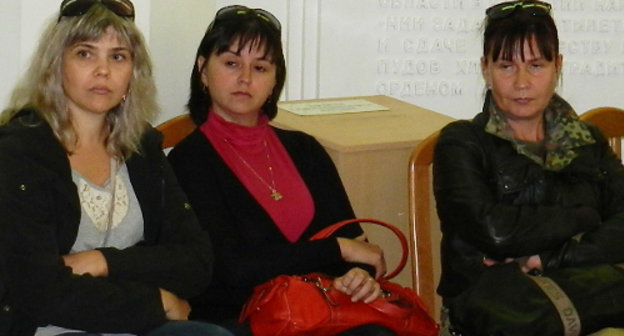 Mothers from large families who went on hunger strike in the reception room of Volgograd Region Governor. September 6, 2013. Photo by Tatiana Filimonova for the ‘Caucasian Knot’.

