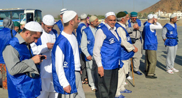 Piligrims from Russia going for the hajj. Photo: http://www.islamdag.ru/ Piligrims from Russia going for the hajj. Photo: http://www.islamdag.ru/