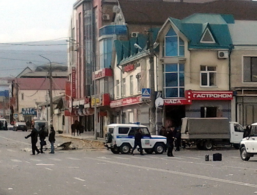 Near the store "24 Hours", located in the corner of Kotrov and Yaragsky Streets, blown up in Makhachkala. November 8, 2013. Photo by Gasan Gadzhiev Near the store "24 Hours", located in the corner of Kotrov and Yaragsky Streets, blown up in Makhachkala. November 8, 2013. Photo by Gasan Gadzhiev
