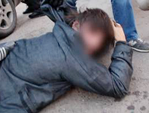 Detention of a man suspected of involvement in suicide bombing on the Russian-Ukrainian border in the Sumy Region. November 2013. Photo of the SSU press service, http://www.sbu.gov.ua/sbu Detention of a man suspected of involvement in suicide bombing on the Russian-Ukrainian border in the Sumy Region. November 2013. Photo of the SSU press service, http://www.sbu.gov.ua/sbu