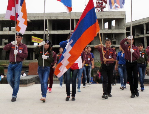 Festivities on the 22nd anniversary of Nagorno-Karabakh independence. Stepanakert, September 2, 2013. Photo by Alvard Grigoryan for the ‘Caucasian Knot’. Festivities on the 22nd anniversary of Nagorno-Karabakh independence. Stepanakert, September 2, 2013. Photo by Alvard Grigoryan for the ‘Caucasian Knot’.