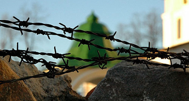 Photo by http://travel.romance.iki.rssi.ru/photo/displayimage.php?pos=-12087
