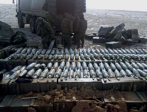 Regular soldiers at Ashuluk military training ground. Astrakhan Region, winter 2011-2012. Photo from ‘VKontakte’ social network, http://vk.com/club34971176 Regular soldiers at Ashuluk military training ground. Astrakhan Region, winter 2011-2012. Photo from ‘VKontakte’ social network, http://vk.com/club34971176