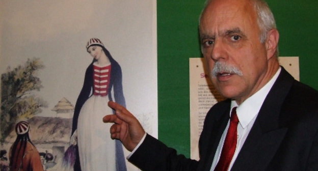 Wulf Koepke, Director of the Ethnographic Museum of Hamburg, at the exhibition dedicated to Circassian nationals, Hamburg, November 24, 2013. Photo by Edita Badasyan for the ‘Caucasian Knot’. Wulf Koepke, Director of the Ethnographic Museum of Hamburg, at the exhibition dedicated to Circassian nationals, Hamburg, November 24, 2013. Photo by Edita Badasyan for the ‘Caucasian Knot’.