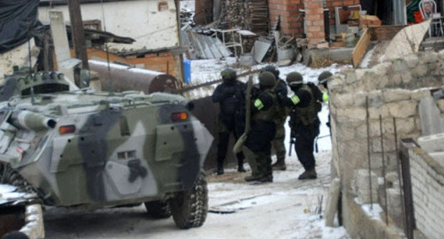Special operation in the village of Bylym of the Elbrus District of Kabardino-Balkaria. December 16, 2013. Photo: http://nac.gov.ru/ Special operation in the village of Bylym of the Elbrus District of Kabardino-Balkaria. December 16, 2013. Photo: http://nac.gov.ru/