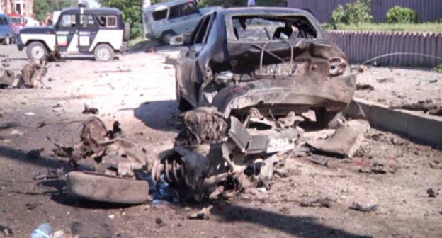 At the place of the terror act at the building of court marshals in Ordzhonikidze Street in Makhachkala, May 20, 2013. Photo: Ministry for Internal Affairs of Republic of Dagestan, http://05.mvd.ru/ At the place of the terror act at the building of court marshals in Ordzhonikidze Street in Makhachkala, May 20, 2013. Photo: Ministry for Internal Affairs of Republic of Dagestan, http://05.mvd.ru/