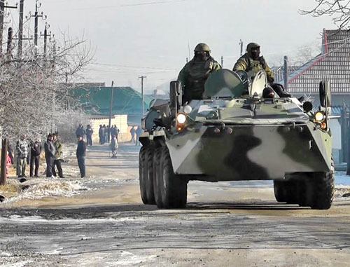 Counterterrorist operation in Chegem, Kabardino-Balkaria, December 30, 2013. Photo by Lyudmila Maratova for the ‘Caucasian Knot’. Counterterrorist operation in Chegem, Kabardino-Balkaria, December 30, 2013. Photo by Lyudmila Maratova for the ‘Caucasian Knot’.