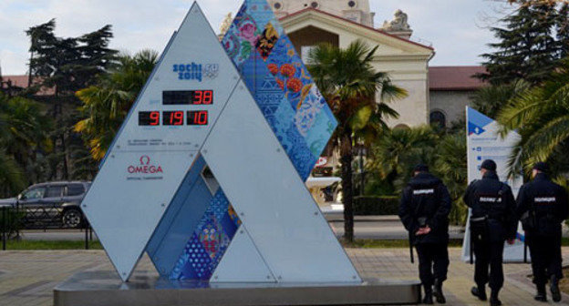 Olympic Countdown Clock in Sochi. Photo by Svetlana Kravchenko for the "Caucasian Knot" Olympic Countdown Clock in Sochi. Photo by Svetlana Kravchenko for the "Caucasian Knot"