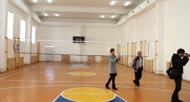 Gymnasium of a new school in Psedakh village of Malgobek District, Ingushetia. November 25, 2013. Photo: http://www.ingushetia.ru/m-news/archives/019639.shtml Gymnasium of a new school in Psedakh village of Malgobek District, Ingushetia. November 25, 2013. Photo: http://www.ingushetia.ru/m-news/archives/019639.shtml