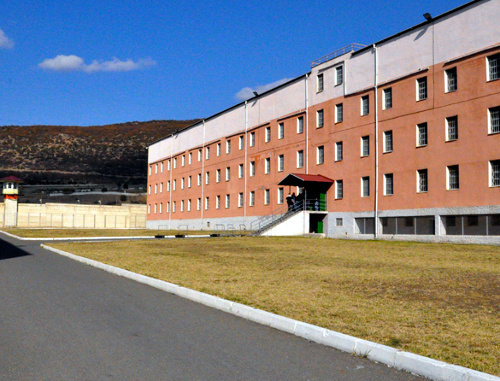 The building of Gldani Prison No. 8. Photo: http://dfwatch.net/ The building of Gldani Prison No. 8. Photo: http://dfwatch.net/