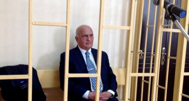 The former Public Health Minister Ali Insanov at the court session. Baku, January 2014. Photo http://haqqin.az/ The former Public Health Minister Ali Insanov at the court session. Baku, January 2014. Photo http://haqqin.az/
