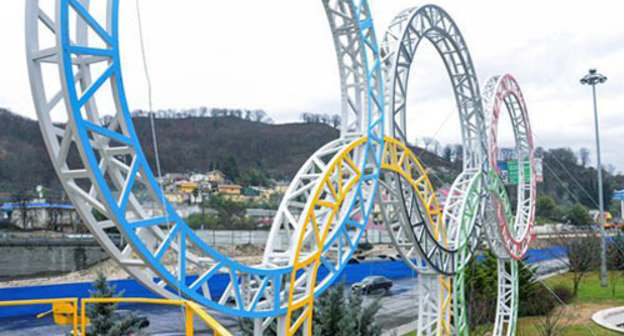 Olympic Circles in Sochi. Photo http://www.krasnodar-region.com/ Olympic Circles in Sochi. Photo http://www.krasnodar-region.com/
