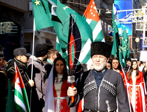 Rally to protest Sochi Olympics, Istanbul, February 2, 2013. Photo by Irma Kreiten, http://sochi2014-nachgefragt.blogspot.com.tr/ Rally to protest Sochi Olympics, Istanbul, February 2, 2013. Photo by Irma Kreiten, http://sochi2014-nachgefragt.blogspot.com.tr/