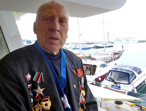Vladimir Sokolov, a native of Sochi, a member of the Public Anti-Corruption Committee, was not admitted to the Olympics with a fan's passport. Sochi, February 18, 2013. Photo by Svetlana Kravchenko for the "Caucasian Knot" Vladimir Sokolov, a native of Sochi, a member of the Public Anti-Corruption Committee, was not admitted to the Olympics with a fan's passport. Sochi, February 18, 2013. Photo by Svetlana Kravchenko for the "Caucasian Knot"