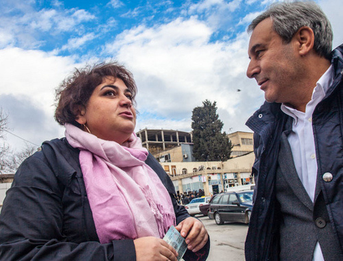 Journalist of the Azerbaijani service of Radio Liberty Khadija Ismayilova and her advocate Elton Guliev. Baku, February 20, 2014. Photo by Aziz Karimov for the ‘Caucasian Knot’. Journalist of the Azerbaijani service of Radio Liberty Khadija Ismayilova and her advocate Elton Guliev. Baku, February 20, 2014. Photo by Aziz Karimov for the ‘Caucasian Knot’.