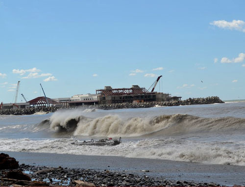 Seaside at the ‘Riviera’ beach. Sochi, autumn of 2013. Photo by Svetlana Kravchenko for the ‘Caucasian Knot’. Seaside at the ‘Riviera’ beach. Sochi, autumn of 2013. Photo by Svetlana Kravchenko for the ‘Caucasian Knot’.