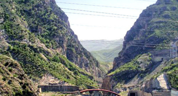Kizilyurt District of Dagestan. Photo by Asiyat Gimbatova, http://www.odnoselchane.ru/ Kizilyurt District of Dagestan. Photo by Asiyat Gimbatova, http://www.odnoselchane.ru/