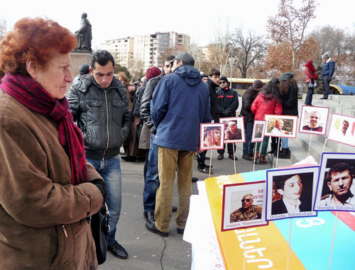 Action dedicated to the 'political prisoners of all time'. Yerevan, Freedom Square, February 2, 2014. Photo by Armine Martirosyan for the "Caucasian Knot" Action dedicated to the 'political prisoners of all time'. Yerevan, Freedom Square, February 2, 2014. Photo by Armine Martirosyan for the "Caucasian Knot"