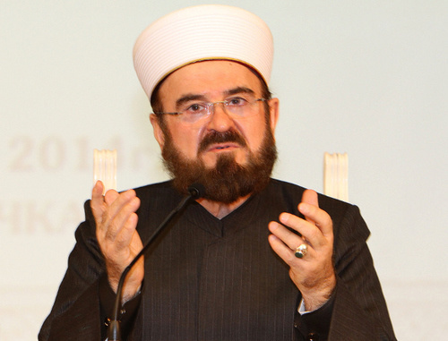 Sheykh Ali Al-Mukhiddin Karadagi at the international theological conference in Makhachkala, March 6, 2014. Photo by Ruslan Alibekov for the ‘Caucasian Knot’. Sheykh Ali Al-Mukhiddin Karadagi at the international theological conference in Makhachkala, March 6, 2014. Photo by Ruslan Alibekov for the ‘Caucasian Knot’.
