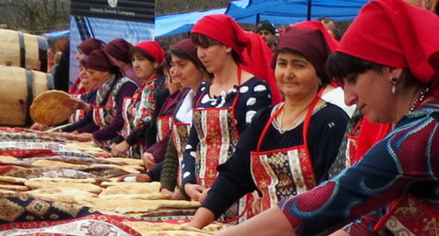 Participants of Karabakh bread festival in the village of Khantsk. Nagorno-Karabakh. Askeran District, March 8, 2014. Photo by Alvard Grigoryan for the ‘Caucasian Knot’. Participants of Karabakh bread festival in the village of Khantsk. Nagorno-Karabakh. Askeran District, March 8, 2014. Photo by Alvard Grigoryan for the ‘Caucasian Knot’.