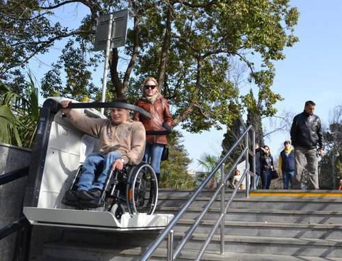 Flor Vladimirov testing new lift for wheelchairs in pedestrian underpass at ‘Moscow’ hotel in Kurortny Avenue. Sochi, March 9, 2014. Photo by Svetlana Kravchenko for the ‘Caucasian Knot’. Flor Vladimirov testing new lift for wheelchairs in pedestrian underpass at ‘Moscow’ hotel in Kurortny Avenue. Sochi, March 9, 2014. Photo by Svetlana Kravchenko for the ‘Caucasian Knot’.