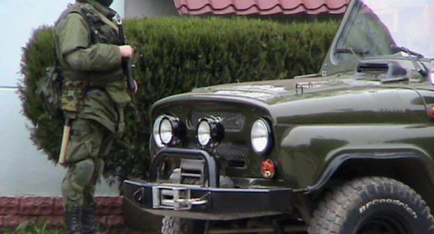 Russian military in Crimea. March 2014. Photo: Ukraine Border Service, http://dpsu.gov.ua/ru/about/photo_gallery/ photo_gallery_205.htm Russian military in Crimea. March 2014. Photo: Ukraine Border Service, http://dpsu.gov.ua/ru/about/photo_gallery/ photo_gallery_205.htm