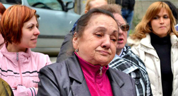 Lydia Lepsveridze at the meeting of communist party members with district residents. Sochi, March 2014. Photo by Svetlana Kravchenko for the ‘Caucasian Knot’. Lydia Lepsveridze at the meeting of communist party members with district residents. Sochi, March 2014. Photo by Svetlana Kravchenko for the ‘Caucasian Knot’.