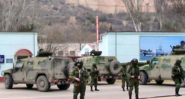 Military equipment in Crimea. March 2014. Photo: frontier service of Ukraine, http://dpsu.gov.ua/ru/about/news/news_3491.htm Military equipment in Crimea. March 2014. Photo: frontier service of Ukraine, http://dpsu.gov.ua/ru/about/news/news_3491.htm