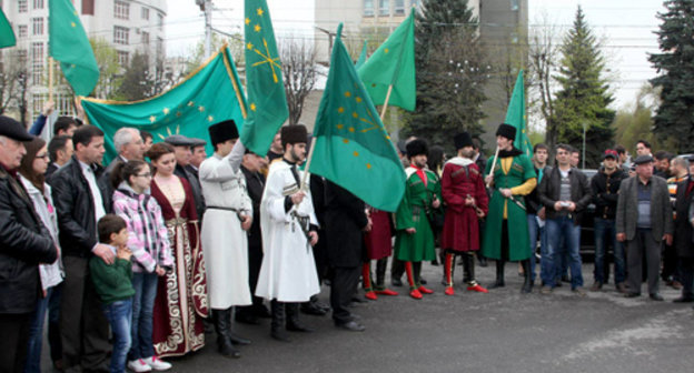 Representatives of Circassian community on the day of Circassian flag in Nalchik, April 25, 2013. Photo: Astemir Kyebarde, https://www.facebook.com/ridada.adigow Representatives of Circassian community on the day of Circassian flag in Nalchik, April 25, 2013. Photo: Astemir Kyebarde, https://www.facebook.com/ridada.adigow