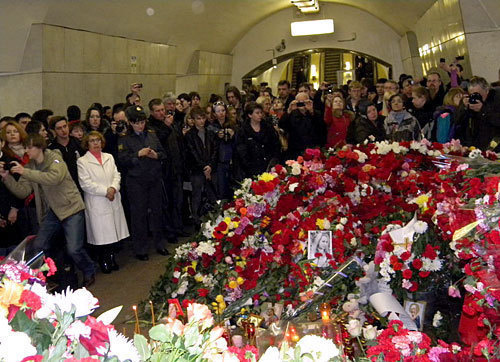 Moscow, downstairs at Lubyanka metro station, evening March 30, 2010. Photo by the "Caucasian Knot" Moscow, downstairs at Lubyanka metro station, evening March 30, 2010. Photo by the "Caucasian Knot"