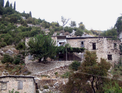 Traditional Armenian House in Kesab, Syria, 2007. Photo: Bolsetsi, http://commons.wikimedia.org Traditional Armenian House in Kesab, Syria, 2007. Photo: Bolsetsi, http://commons.wikimedia.org
