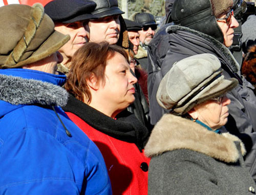 Participants of the rally demanding resignation of Sergey Bozhenov as Governor of the Volgograd Region. Volgograd, February 22, 2014. Photo by Tatiana Filimonova. Participants of the rally demanding resignation of Sergey Bozhenov as Governor of the Volgograd Region. Volgograd, February 22, 2014. Photo by Tatiana Filimonova.