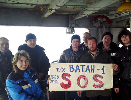 Crew of bulk-carrier ’Vatan-1’ at the port of Baku, March 18, 2014. Photo is provided by crew members Crew of bulk-carrier ’Vatan-1’ at the port of Baku, March 18, 2014. Photo is provided by crew members