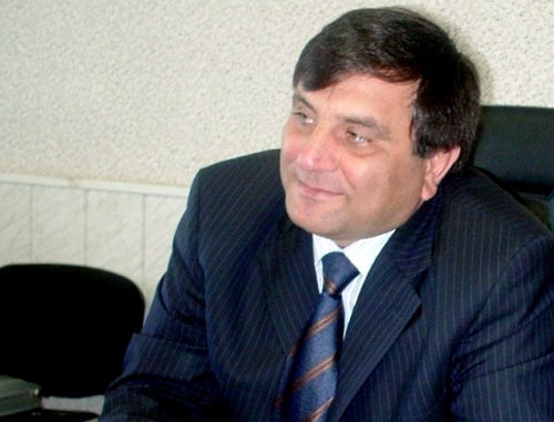 Saigidpasha Umakhanov, Mayor of Khasavyurt. Photo: Regional Avar National and Cultural Autonomy, http://nkaa.ru/ Saigidpasha Umakhanov, Mayor of Khasavyurt. Photo: Regional Avar National and Cultural Autonomy, http://nkaa.ru/