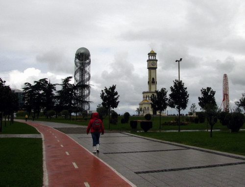 Batumi in bad weather. October 2013. Photo by Yuliya Kasheta for the "Caucasian Knot" Batumi in bad weather. October 2013. Photo by Yuliya Kasheta for the "Caucasian Knot"