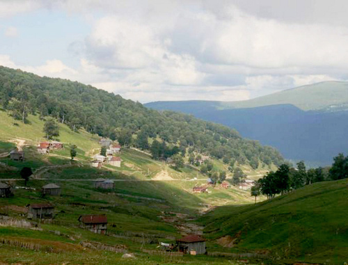 Mountain village. Adzharia, Khulo Municipality. Photo by Alexei Mukhranov, ©travelgeorgia.ru 2010-2014, Creative Commons Attribution-Share Alike 3.0 Mountain village. Adzharia, Khulo Municipality. Photo by Alexei Mukhranov, ©travelgeorgia.ru 2010-2014, Creative Commons Attribution-Share Alike 3.0