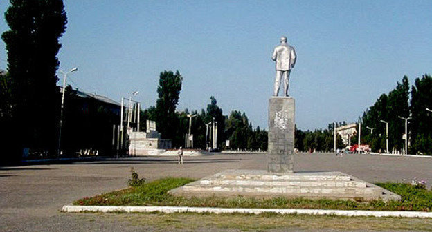 Dagestan, Kaspiysk. Photo https://www.flickr.com/groups/lenin-monuments/ Dagestan, Kaspiysk. Photo https://www.flickr.com/groups/lenin-monuments/